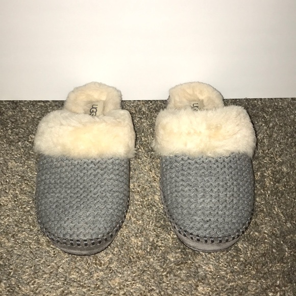 ugg women's aira slip on slipper